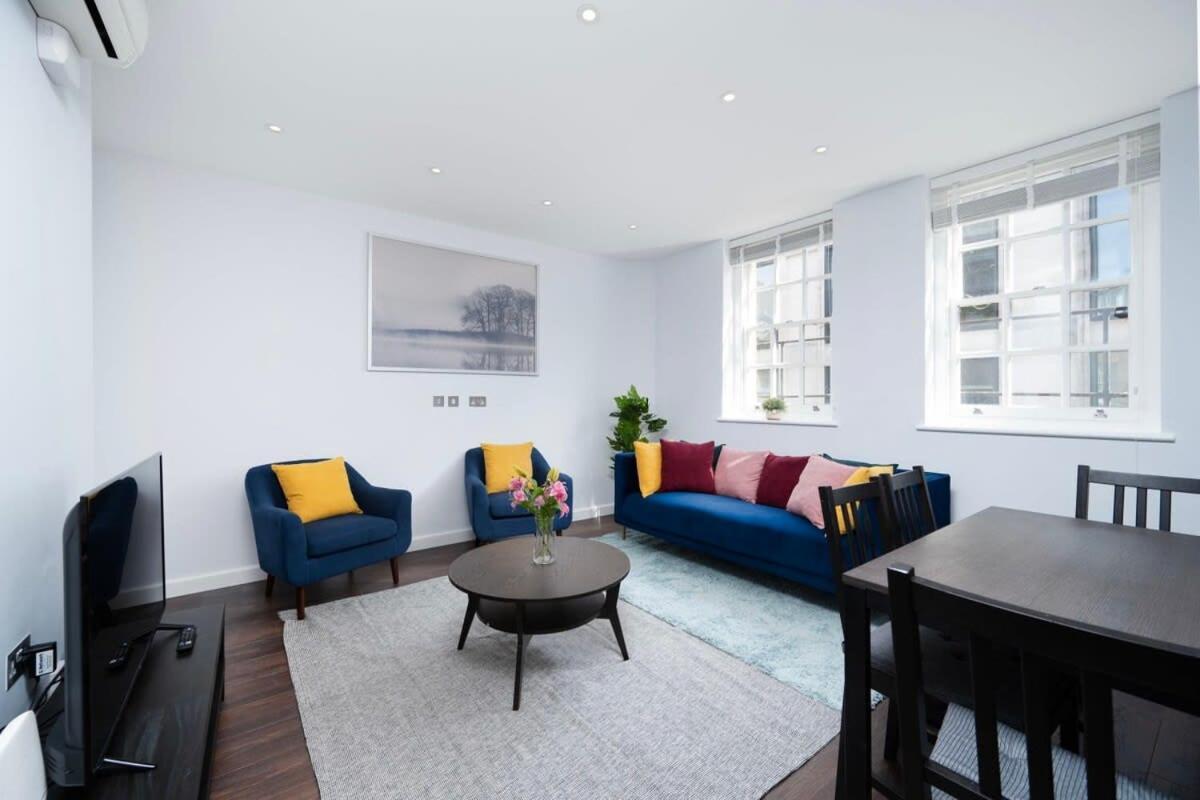 Stylish 3Br Flat In The Heart Of Soho London Apartment Exterior photo