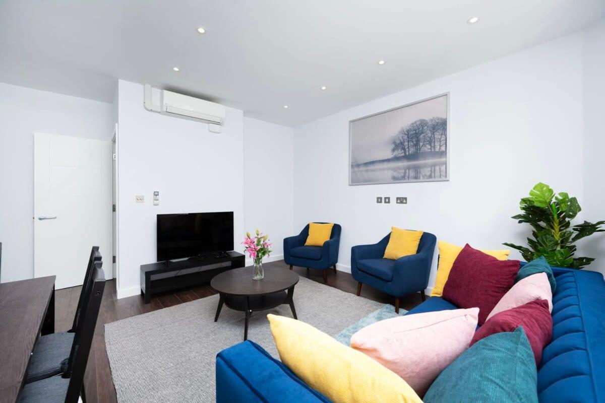 Stylish 3Br Flat In The Heart Of Soho London Apartment Exterior photo